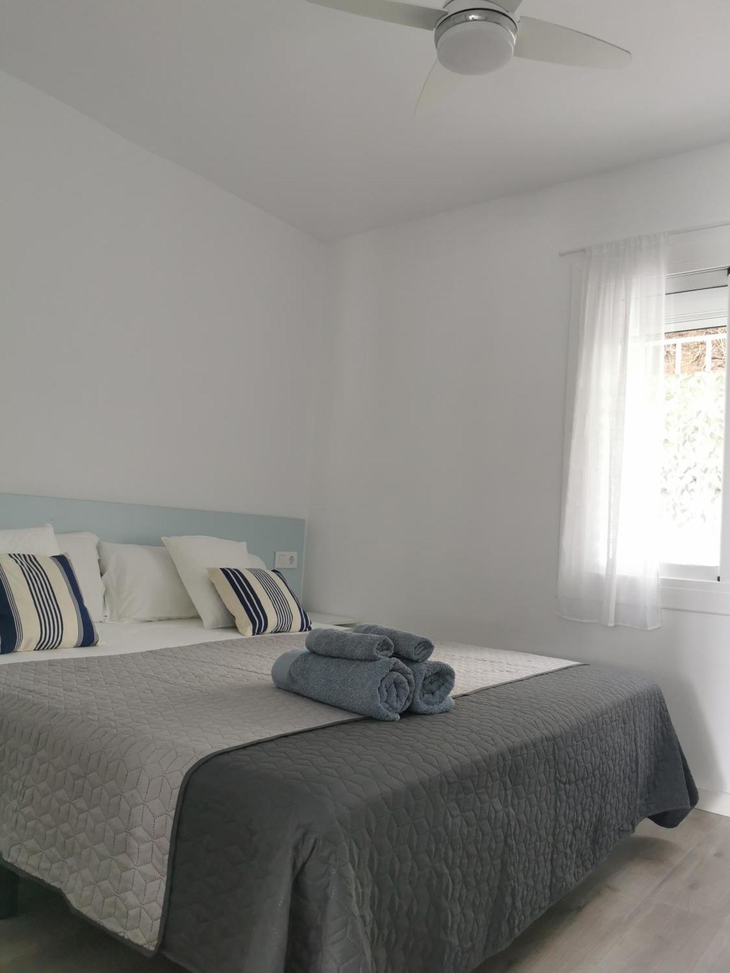 Apartamento Canyelles Playa Appartement Roses Buitenkant foto